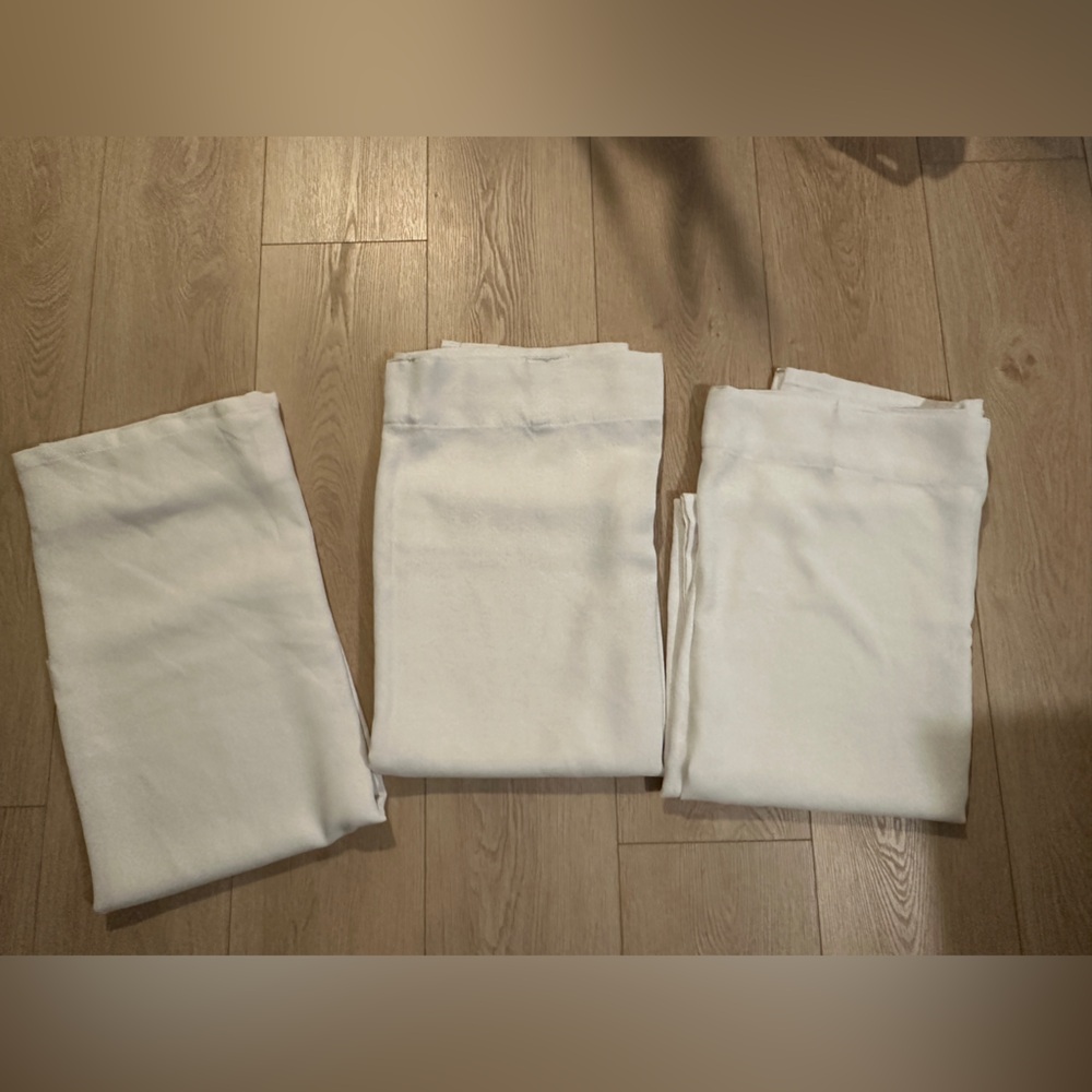 White Linen Curtains - 2 Panels ⭐️ 2 sets available price is PER SET - Picture 4 of 13
